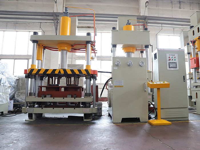 四柱三梁液壓機 四柱三梁液壓機