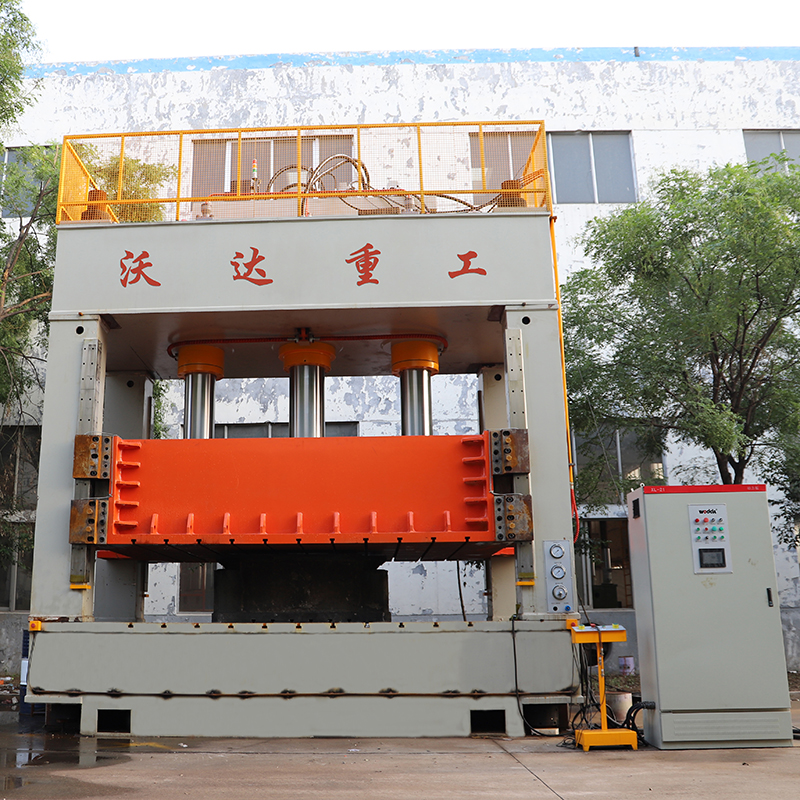 1000噸框(kuàng)架式液壓(ya)機-1000噸油壓(ya)機