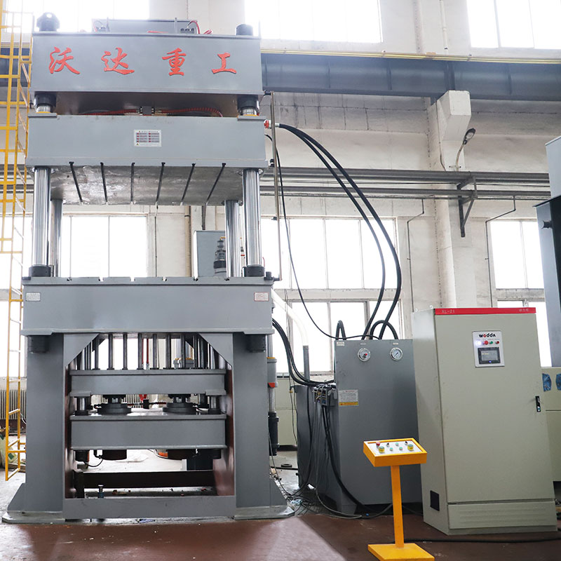 500噸雙缸四(sì)柱拉伸液壓機(ji)