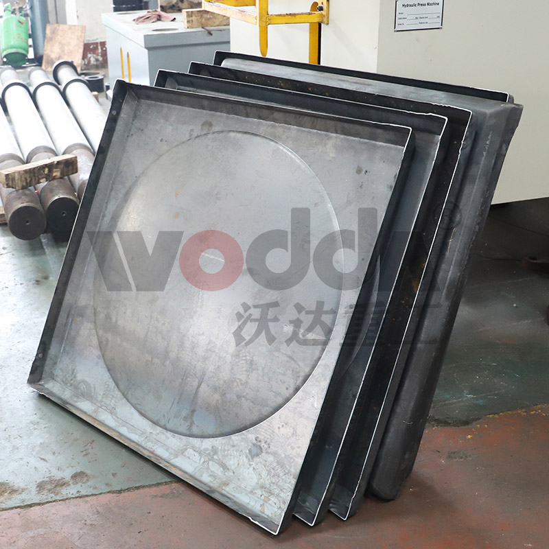 500噸不鏽鋼水箱闆液壓機 500噸不鏽鋼水箱闆液壓機