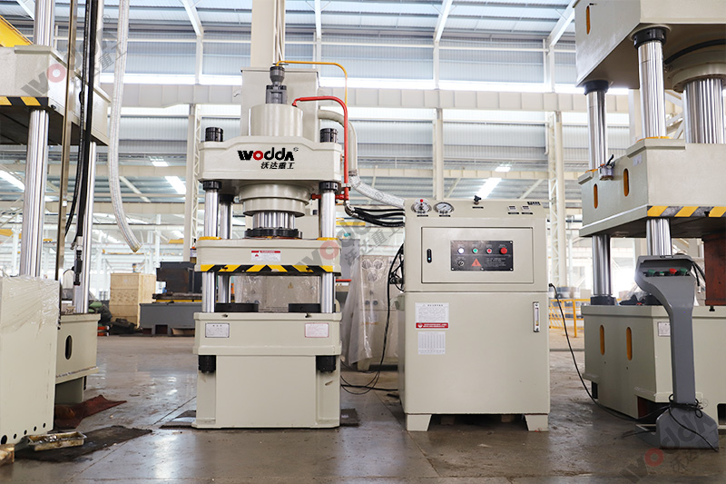 四柱液壓機故障排除小技巧 四柱液壓機故障排除小技巧