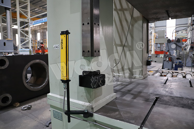 光電保護裝置 光電保護裝置