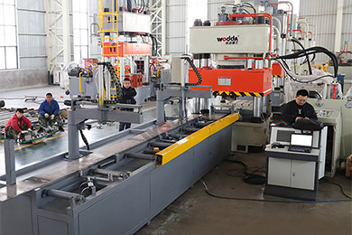 全自動錨杆(gan)托盤生産線（630噸(dūn)錨杆托盤液壓(ya)機）