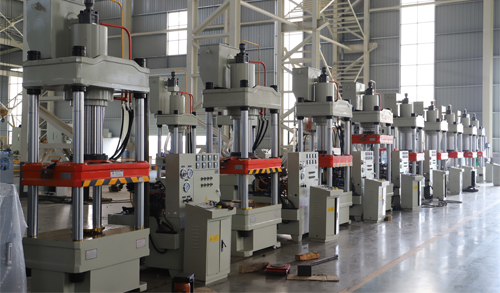 如何選擇合适的液壓機廠家? 如何選擇合适的液壓機廠家?