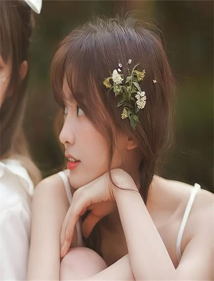 《精英调查》与当代文化：转折的戏剧性设计与情节推进 揭示电影的文化价值与意义